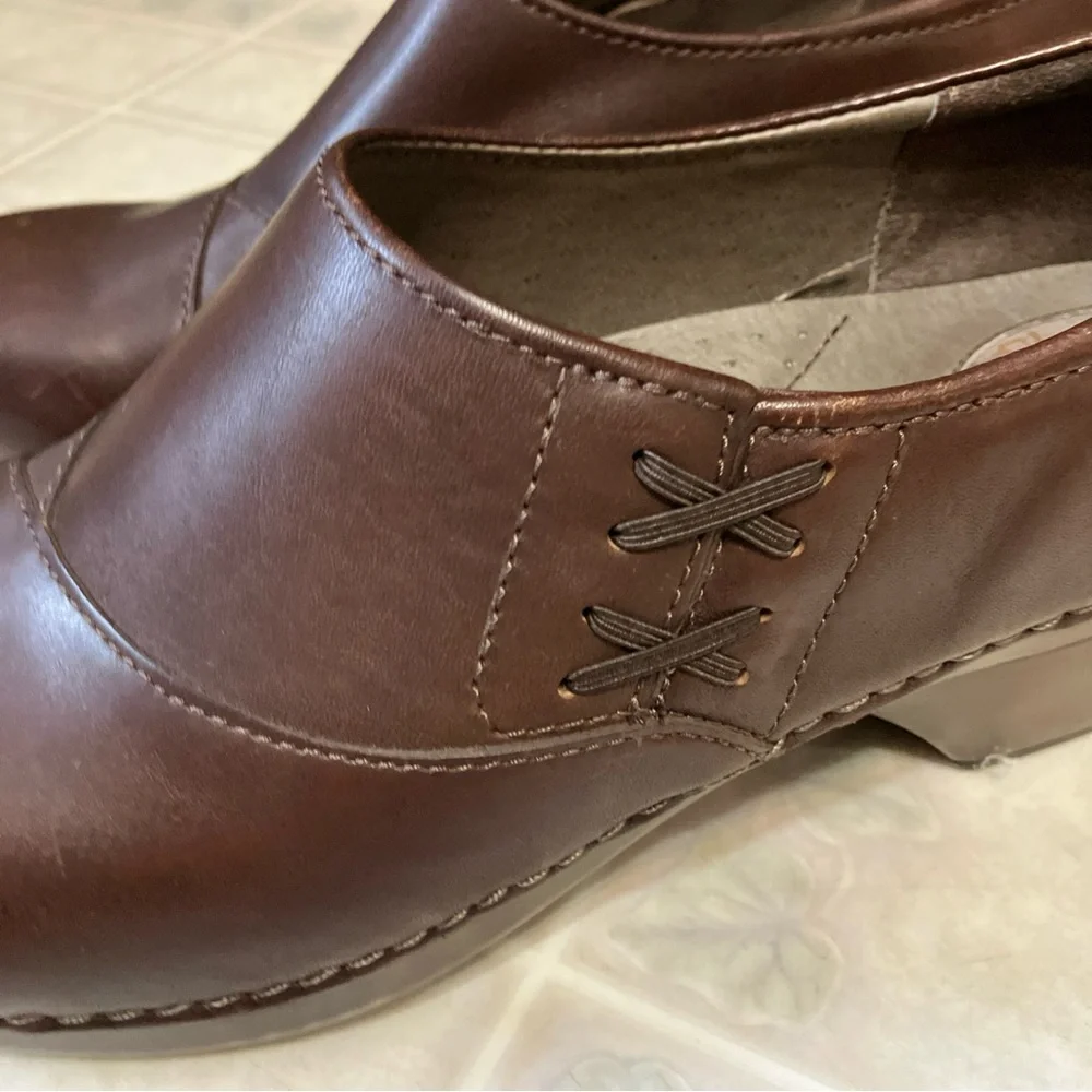 Dansko Stacie Clogs Brown Stitch Sides Block Heel leather 9837457800 size 41 - Picture 4 of 9